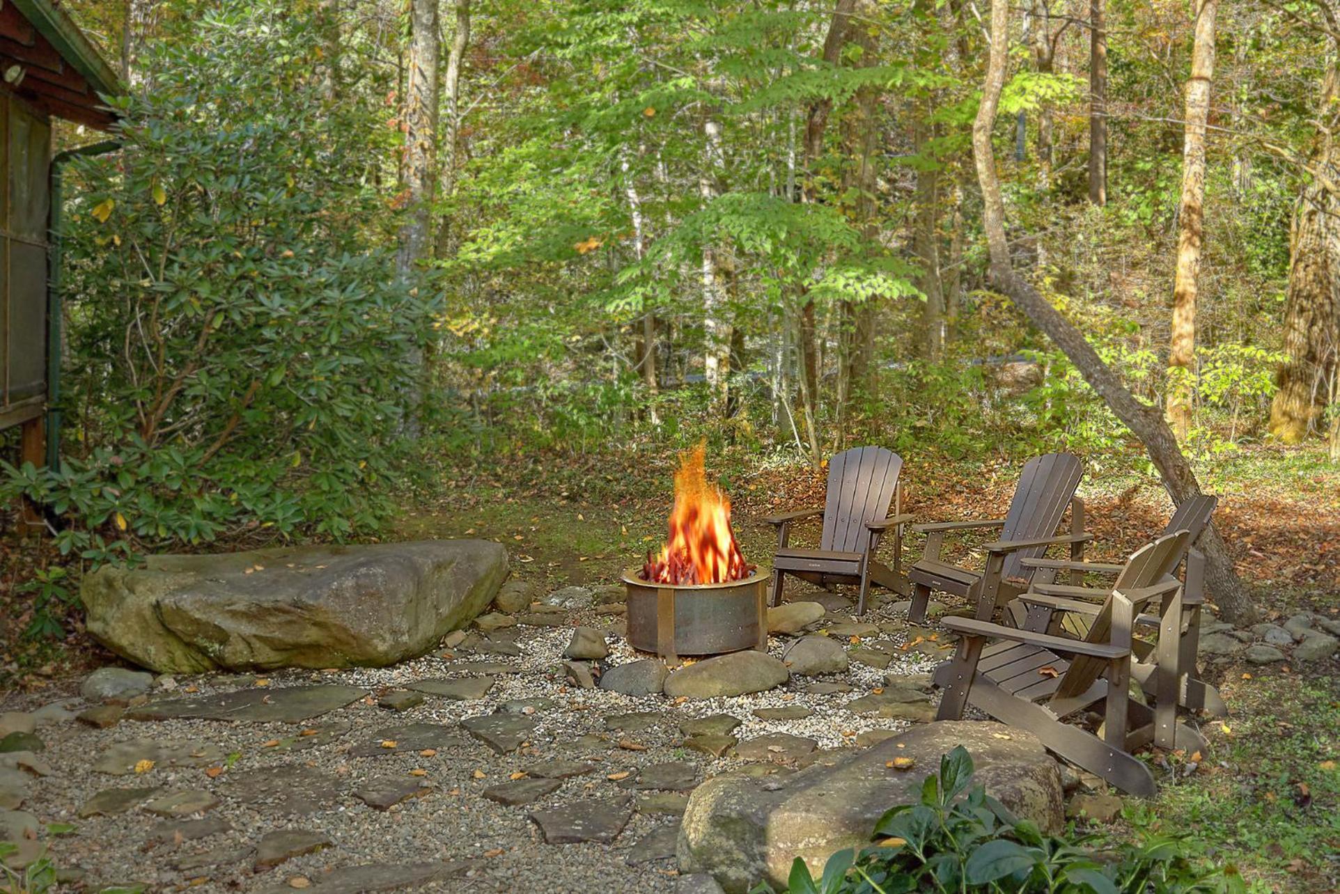 Creeksong Holiday Home Gatlinburg Exteriör bild